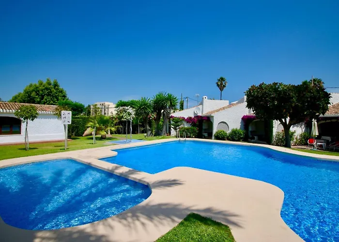 Meninas By Carlosferien デニア